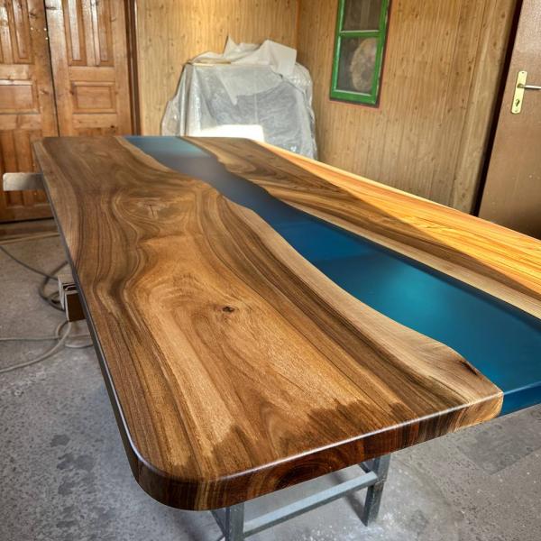 Dining table - 11