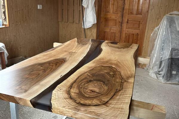Dining table - 13